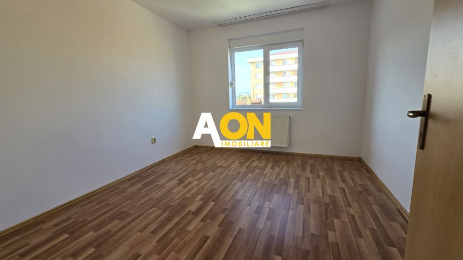 Apartament 3 Camere Decomandat, Zona Cetate, 2 Balcoane - Poză 6