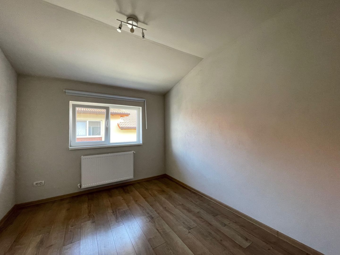 Duplex nou, complet mobilat și utilat |Moșnița Nouă| - Poză 15