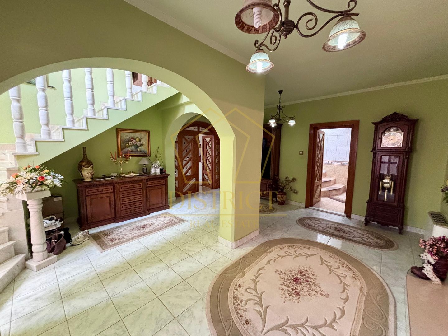 COM 0% Casa individuala spatioasa, piscina, garaj, anexe | Iosefin - Poză 14