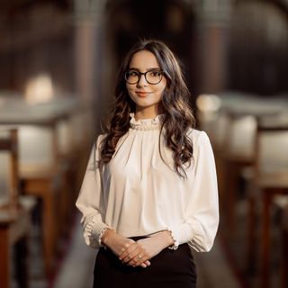 Mina Cojocaru - Investa Imobiliare