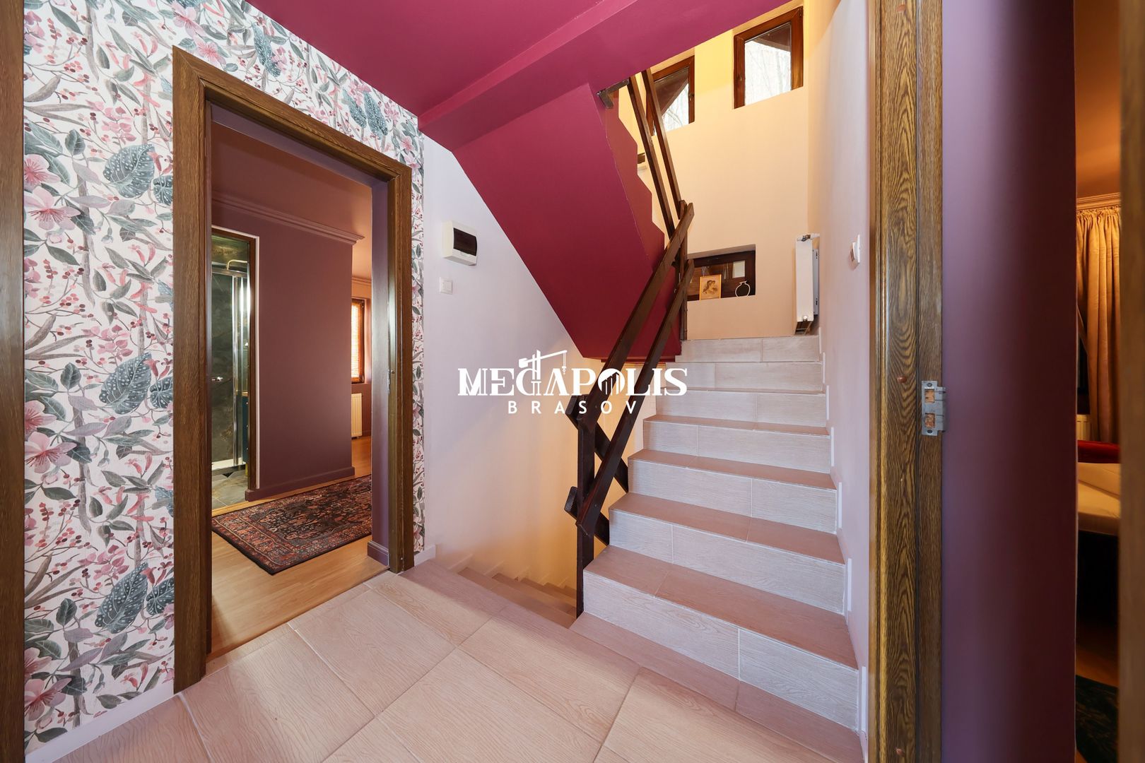 Pensiune/Vilă de vânzare în Bran | 8 camere | 180 mp - Poză 33