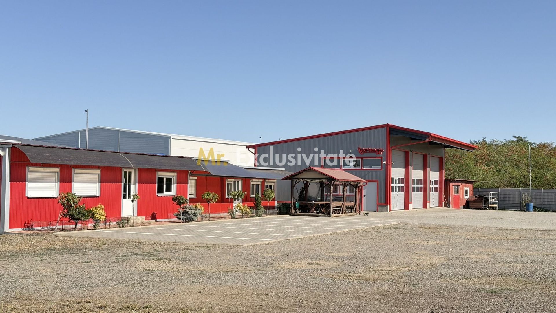 Inchiriere Hală Garaj/ Clădire de birouri-Teren 4000 mp – Carei - Poză 1