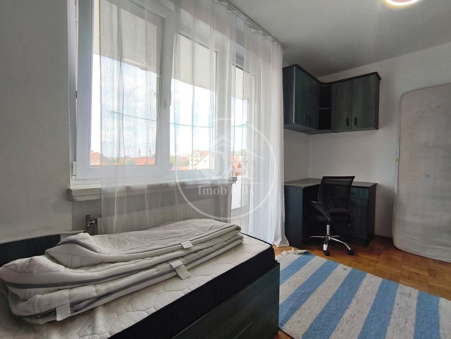 Apartament de închiriat cu 3 camere în zona Centrala, Oradea - Poză 5