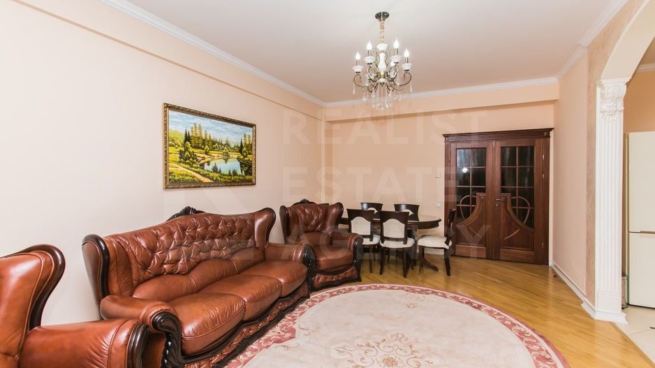 Chirie, apartament, 3 camere, Strada Sfatul Ţării, Centru - Poză 11