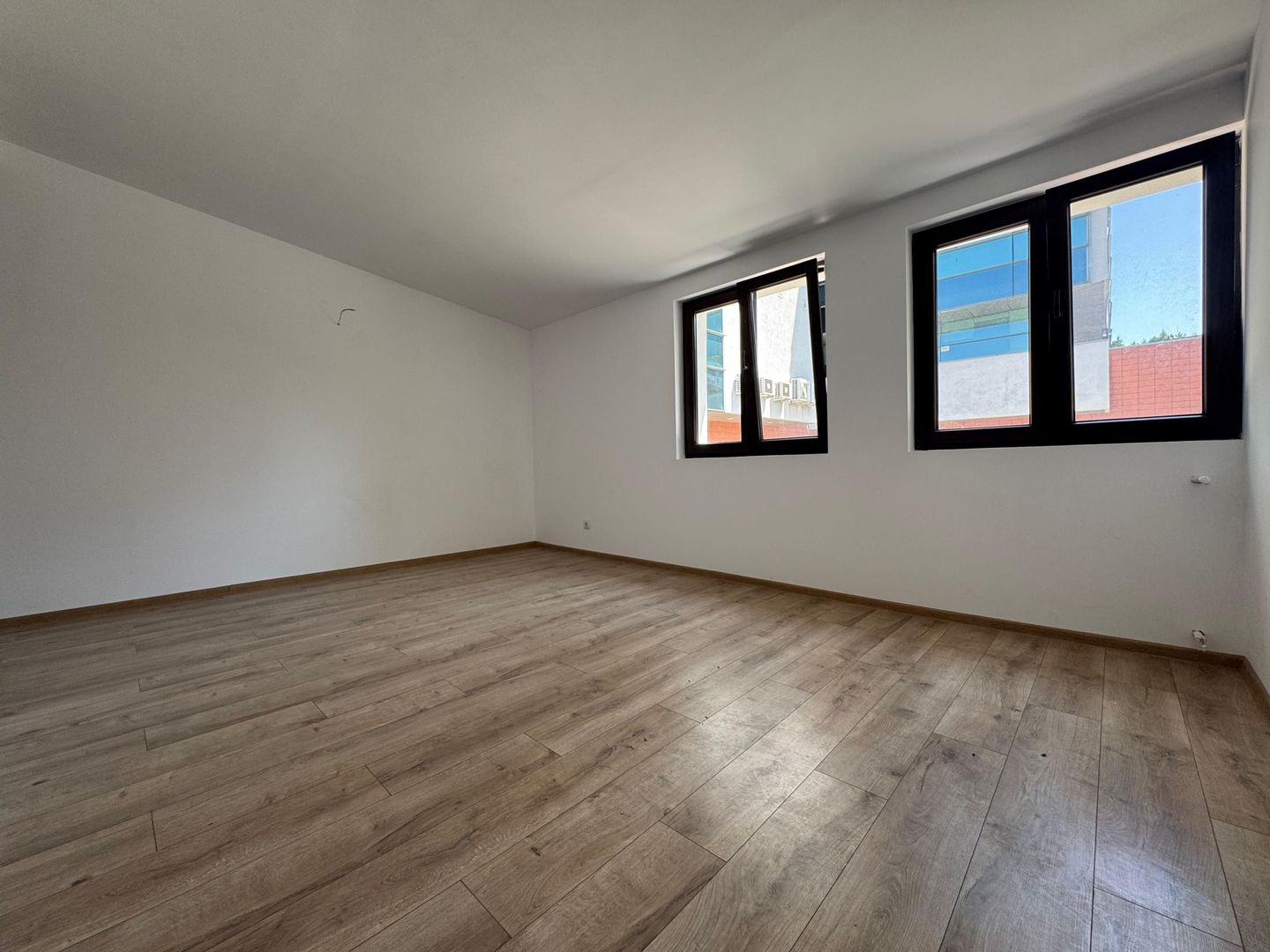 VILĂ CU POTENȚIAL MULTIPLU| HERASTRAU - Poză 21