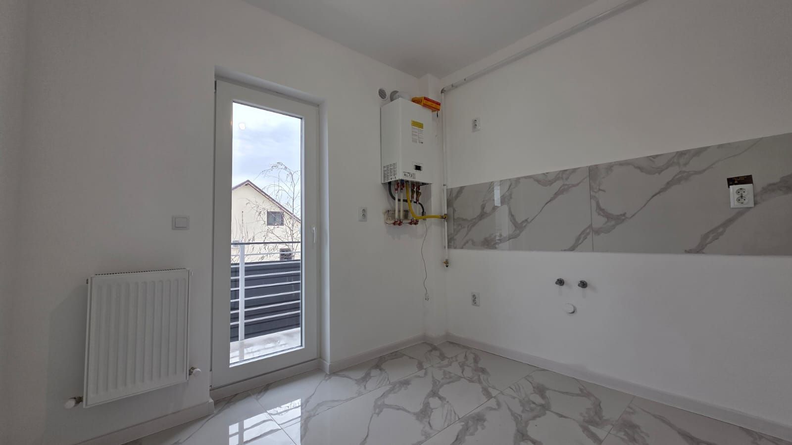 APARTAMENT 1 CAMERA CU  LOC PARCARE INCLUS CUG lUNCA CETATUII - Poză 4