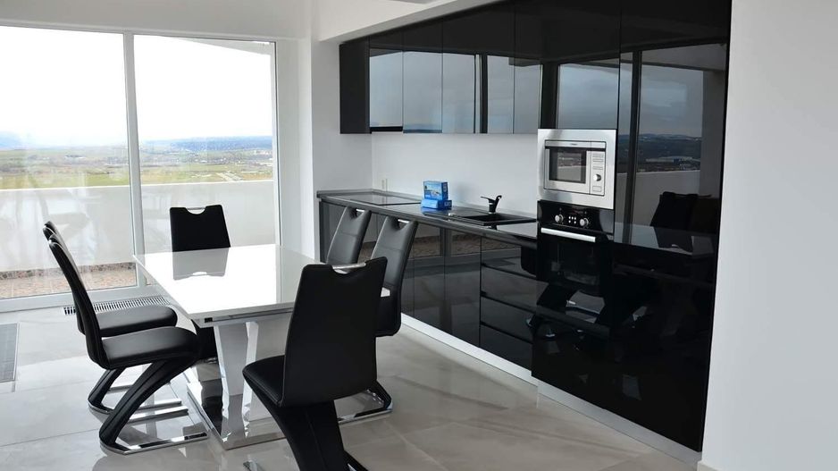 Penthouse la cheie in Sibiu, 3 camere,  priveliste panoramica - Poză 4