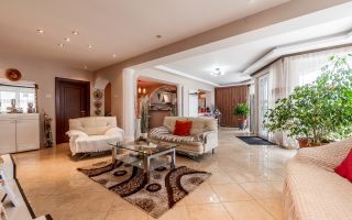 Casa 4 camere - langa str. Petru Rares, Gradiste - COMISION 0 - Poză 4