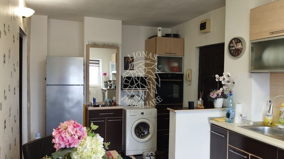 Apartament 3 camere 67 mp-2 balcoane-parcare-Zona Nasaudului - Poză 4