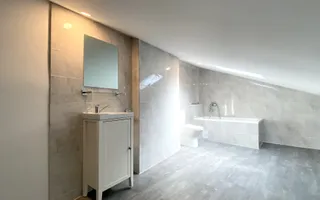 VILA RENOVATA | 3 CAMERE | GRADINA SI TERASA | 200 MP | COTROCENI - Poză 18