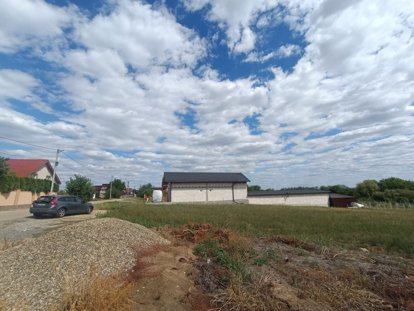 Descoperă o oportunitate rară: Teren intravilan- 2.000 mp în Zădăreni - Poză 2