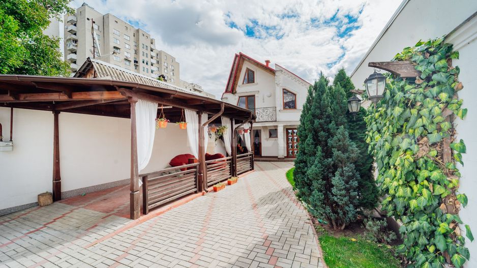 Casă individuală cu 6 camere în Buiucani, lângă Dendrarium și Valea Morilor - Poză 39