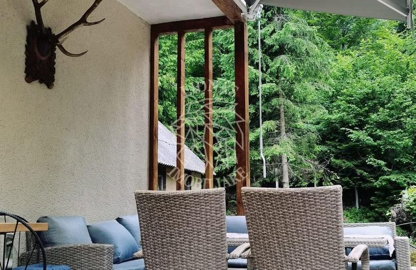 3 Cabane 15 camere 275 mp-teren 1020 mp-ciubar-foisor-Colibita - Poză 1