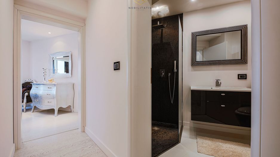 VANDUT - Apartament 3 camere | Segmentul Lux | Vedere Panoramica - Poză 34