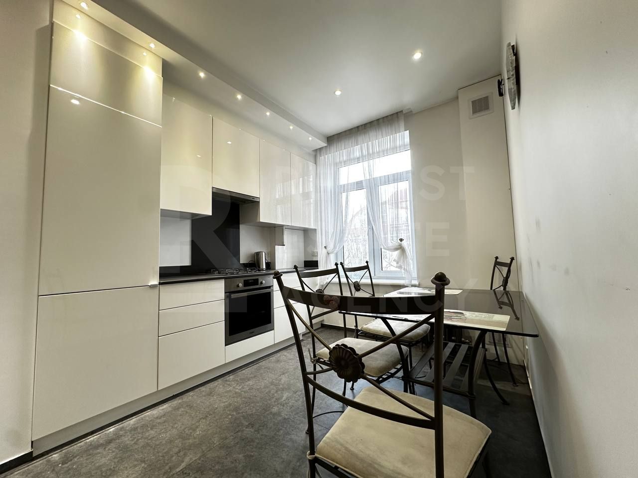 Chirie, apartament, 2 camere, bul. Ștefan cel Mare, Centru - Poză 3