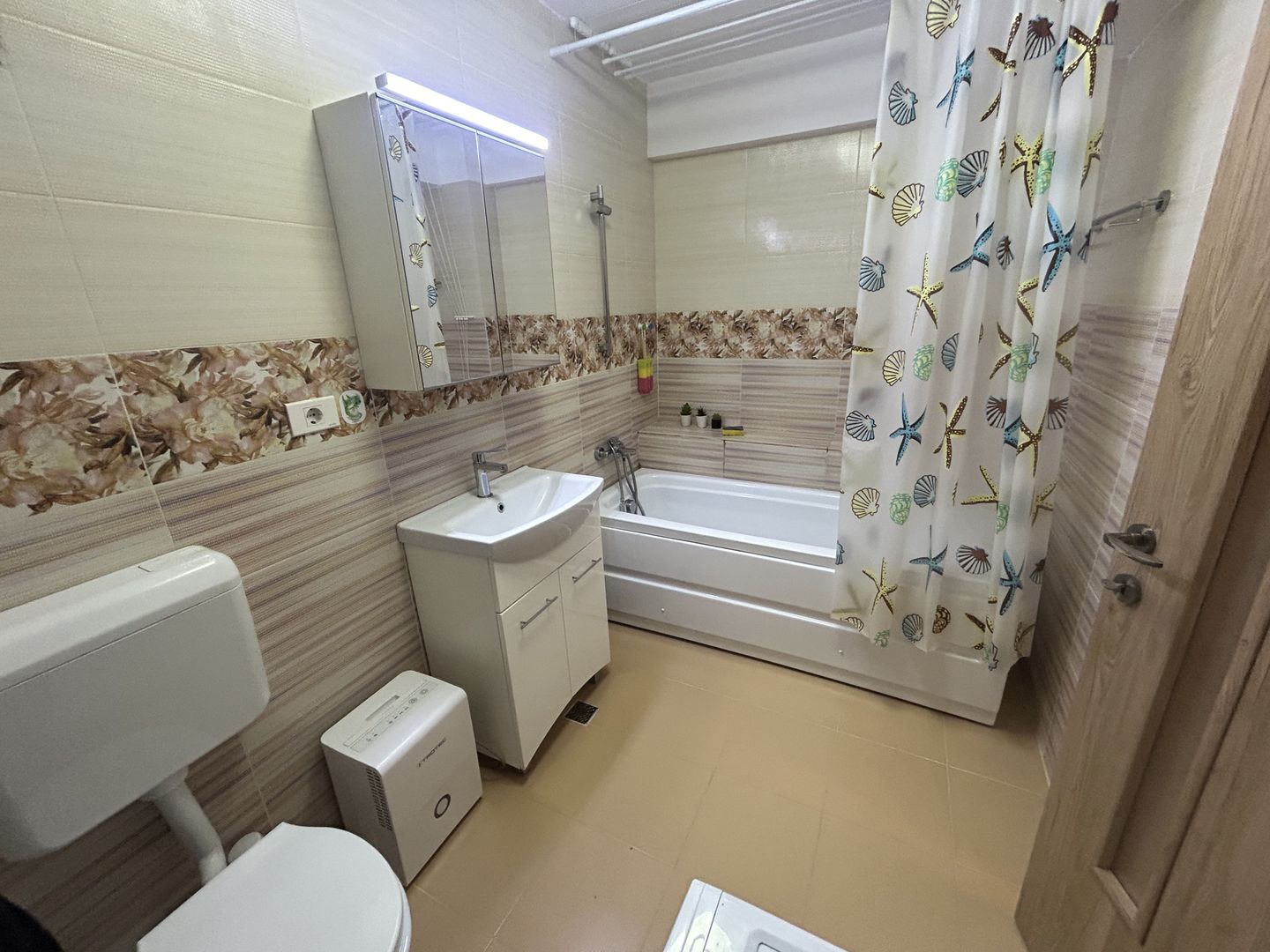 2 Camere Trapezului + Loc Parcare - Poză 7