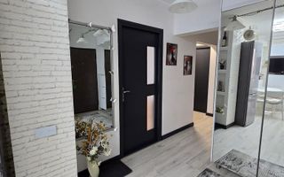 Vindem apartament cu 3 camere, Crângasi - Poză 1