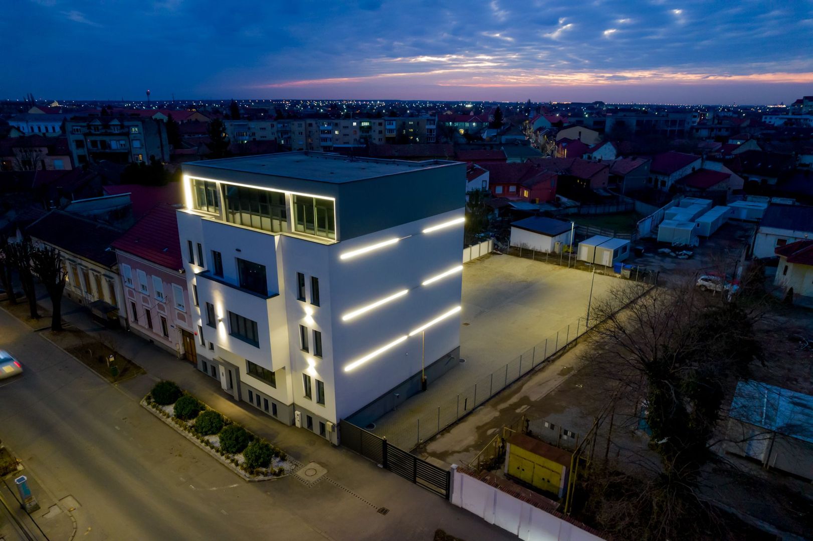 Spațiu unic pentru cabinet / birou, ULTRACENTRAL - Poză 1
