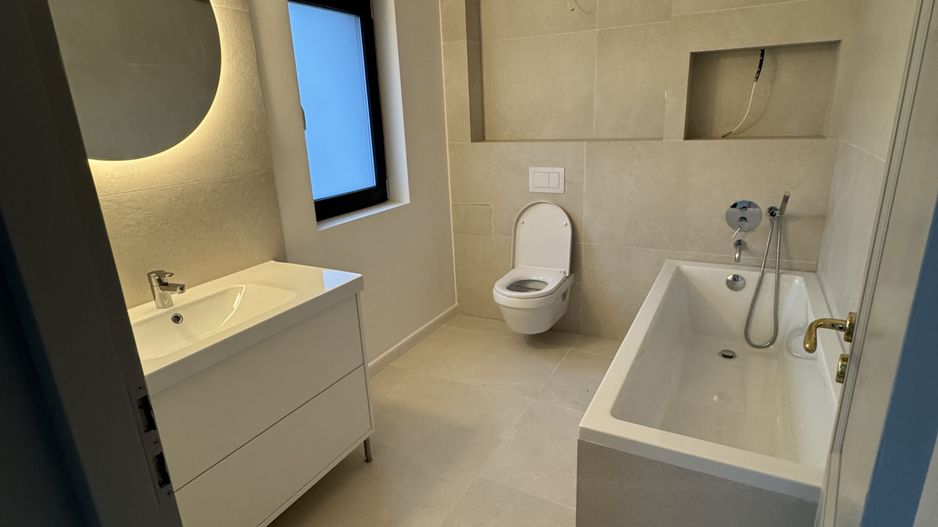 Casa de Închiriat- Pipera- Erou Iancu Nicolae - Poză 2