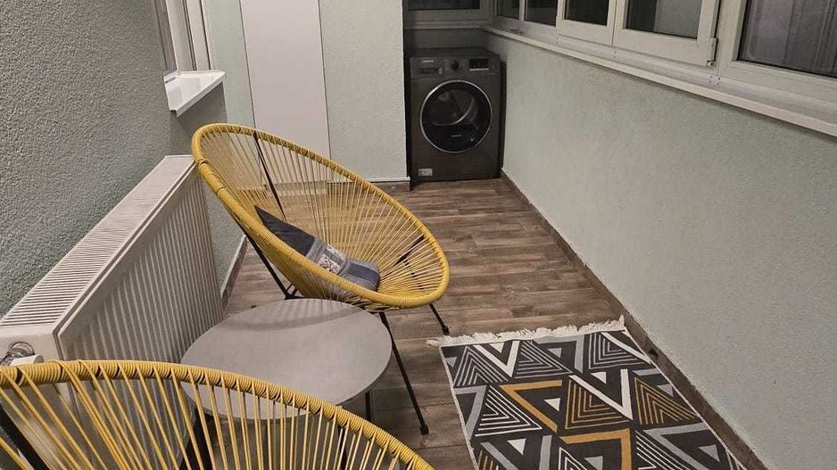 Apartament 3 camere de închiriat Apărătorii Patriei - Poză 7