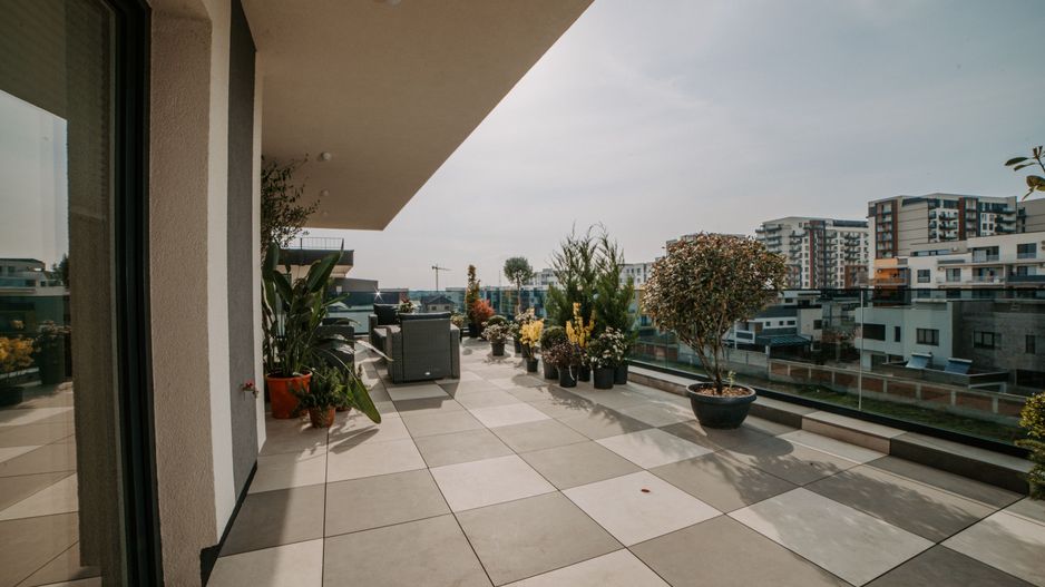 Penthouse 2 camere mobilat utilat panouri solare pompa caldura - Poză 6