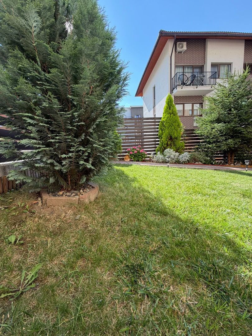 Apartament 3 camere, curte, boxa, parcare, Sub Cetate - Poză 47