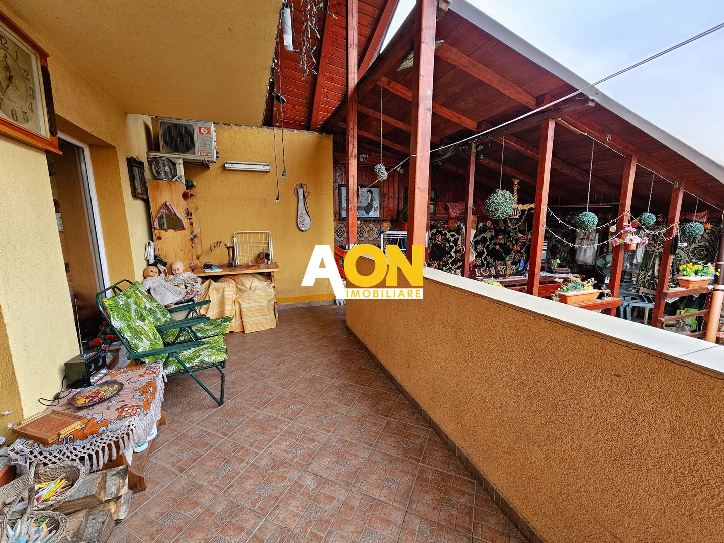 Casa 4 camere, Cetate, amplasament premium, 295 mp teren - Poză 2