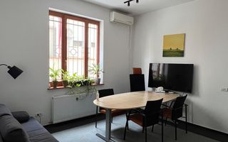 Vilă de Prestigiul în Inima Cartierului Cotroceni – Strada Clunet - Poză 10