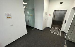 Clădire de închiriat pentru birouri  / clinica - Poză 7