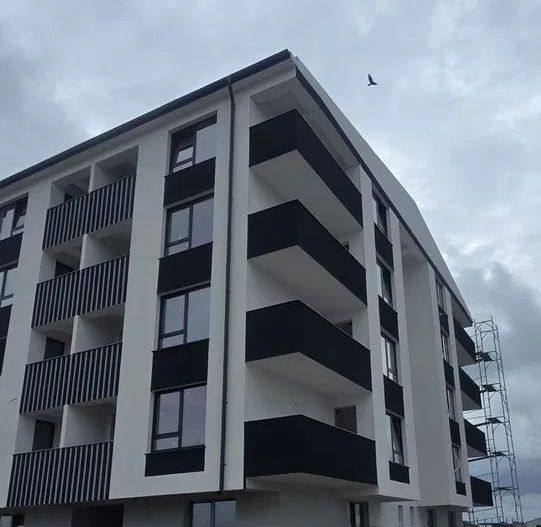 Apartament cu 3 camere de vânzare în Calea Bucuresti, Craiova - Poză 3