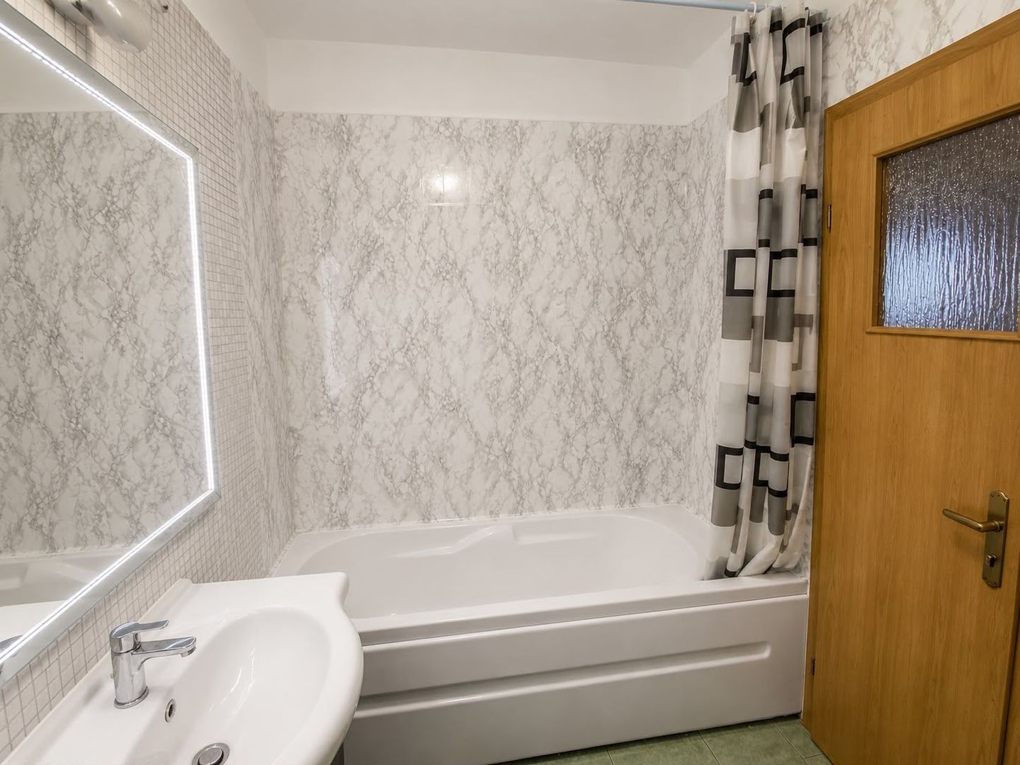 APARTAMENT 2 CAMERE COMPLEX PLANORAMA - Poză 9