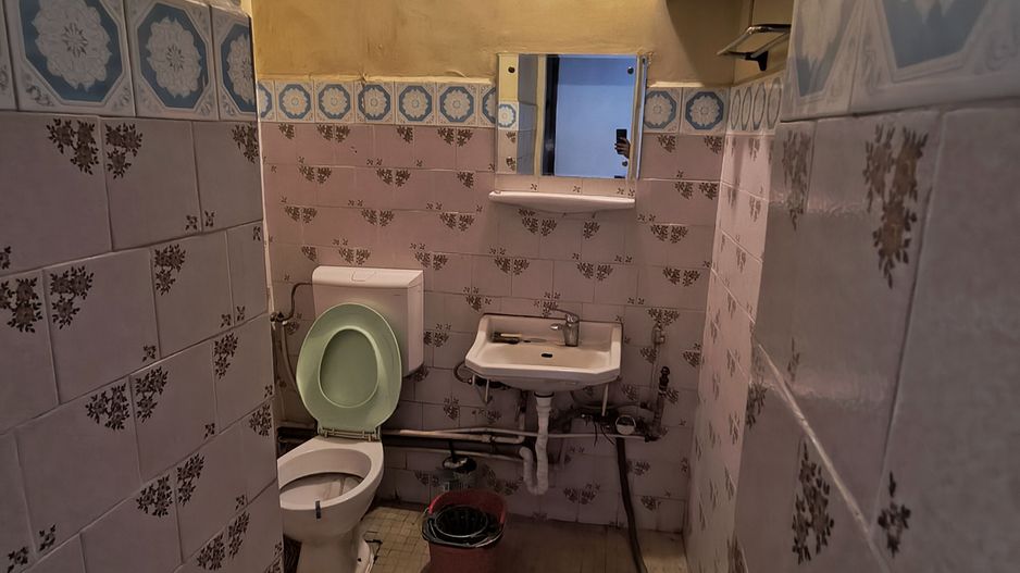 Apartament 3 camere semidecomandat Berceni - Poză 6