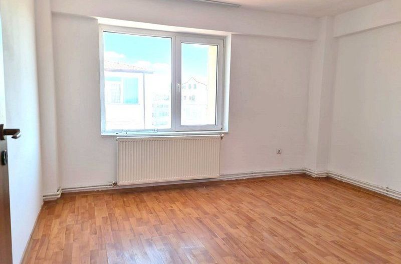 Apartament 2 camere, Micro 14 - Poză 4