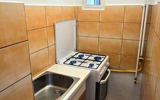 Ap cu 1 camera, decomandat, parter cu centrala proprie - Poză 9