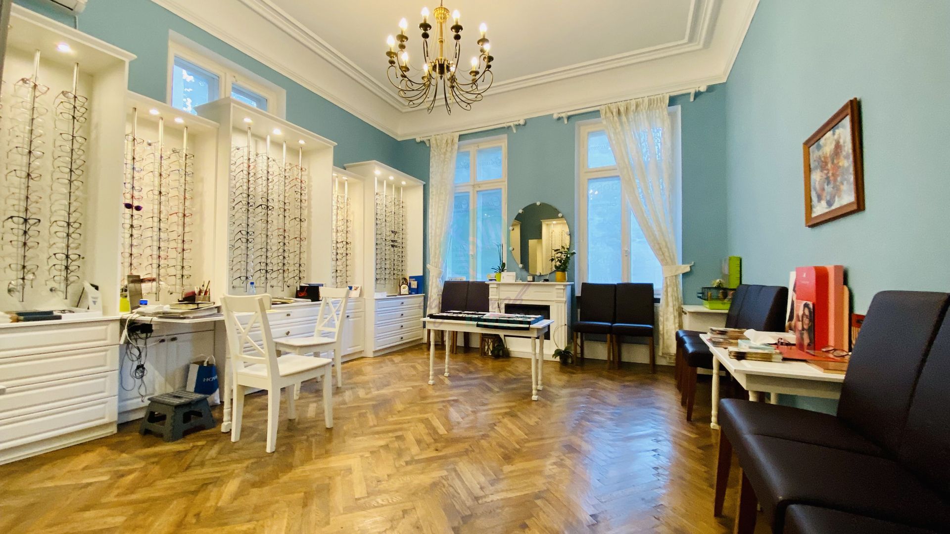 Apartament 4 camere vis-a-vis de parcul Cismigiu - Poză 1