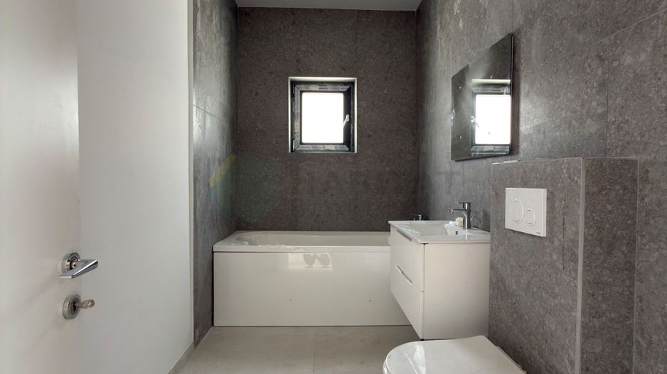 Casa 4 camere pe parter-Tunari | Teren 400 mp - Poză 16