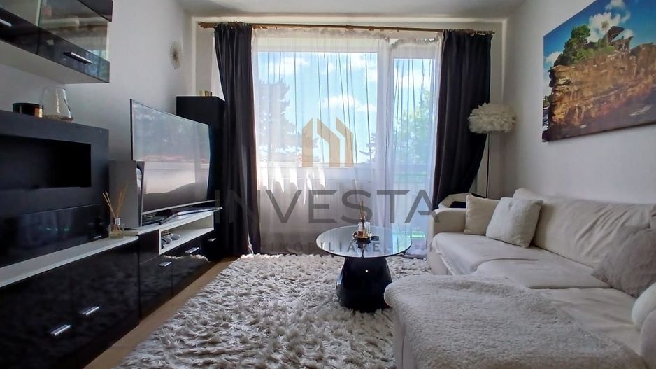 Apartament 2 camere la etajul I langa complex Mercur. - Poză 2