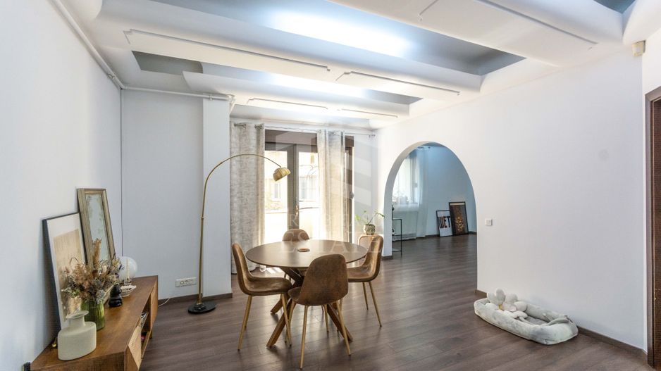 Arcul de Triumf, Kiseleff, Maresal Averescu,ap. 4 camere,bloc Art Deco - Poză 3