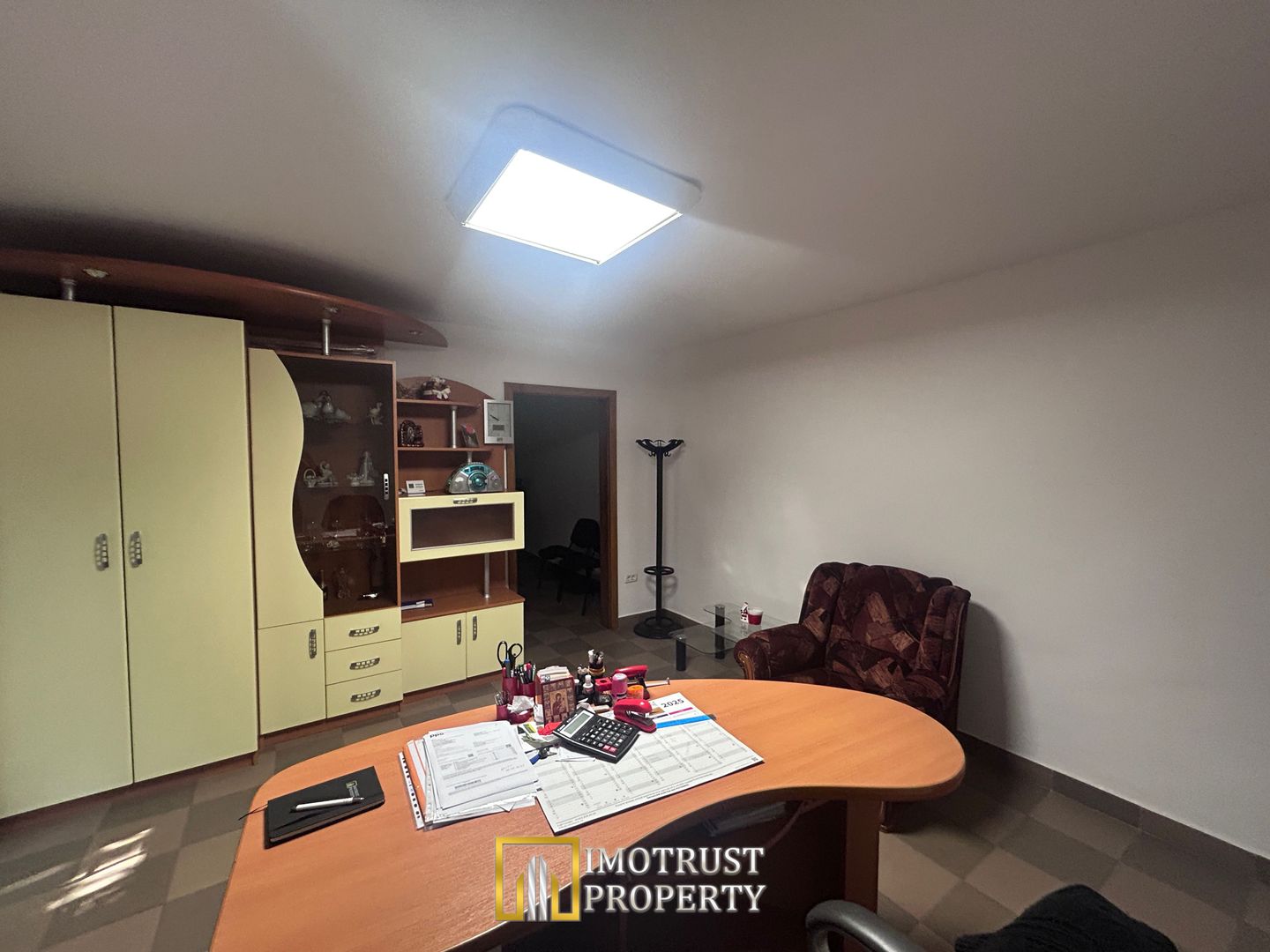 Spatiu de inchiriat - Poză 4