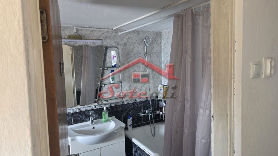 Casa de vanzare Baicoi P+1E - Poză 17