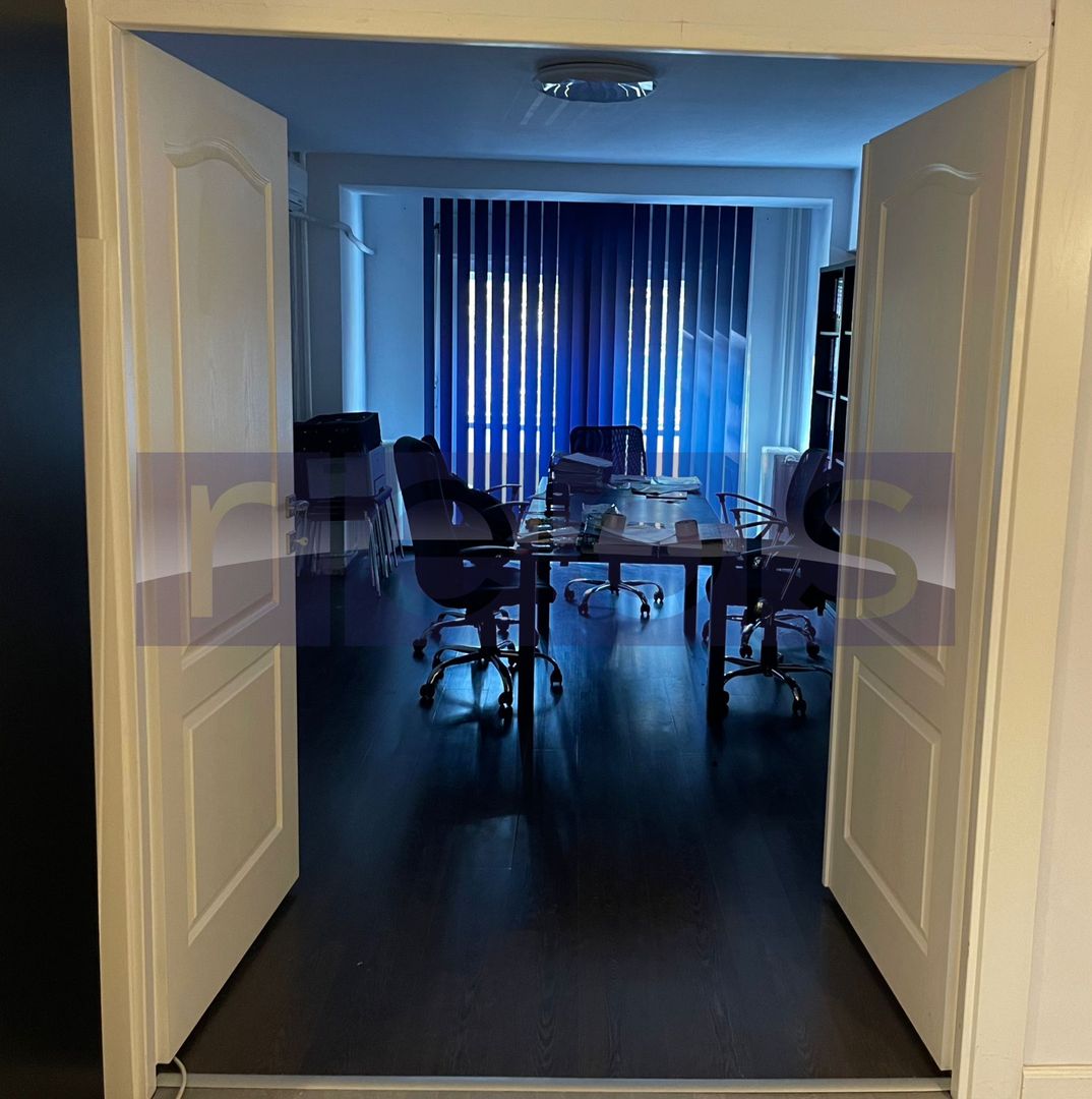 INCHIRIERE APARTAMENT-BIROU  4 CAMERE | DECOMANDAT |  BLD. UNIRII - Poză 3