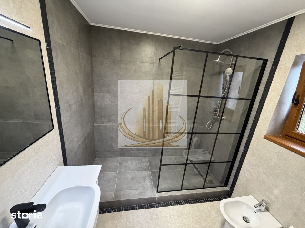 Duplex complet renovat | 154 mp | Panouri fotovoltaice | Dumbravita - Poză 8