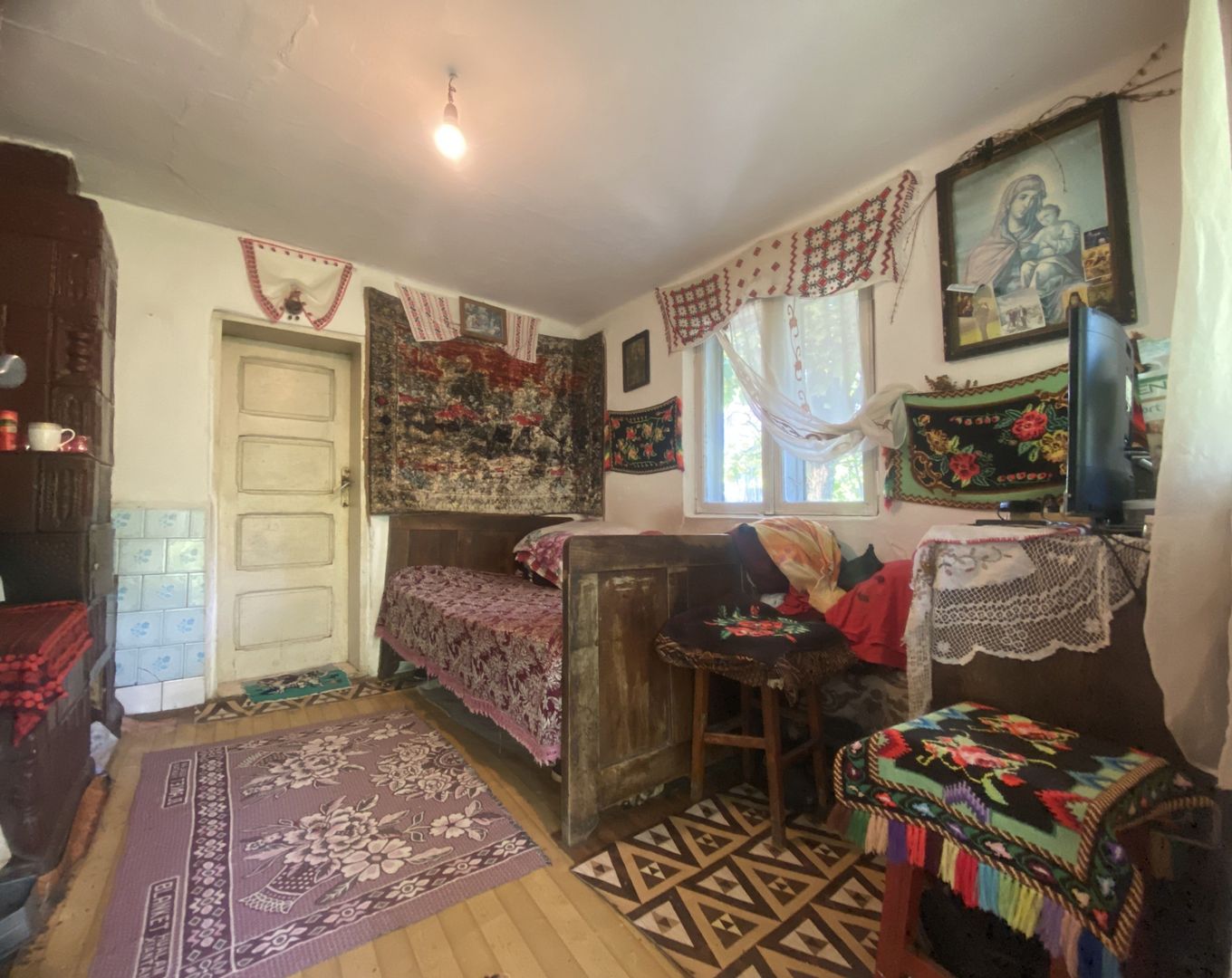 De vanzare: casa in inima unei superbe zone de deal, Valeni-Dambovita - Poză 13