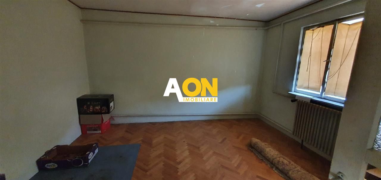 Apartament la casa, 4 camere, pretabil pentru birouri, zona Cetate - Poză 6