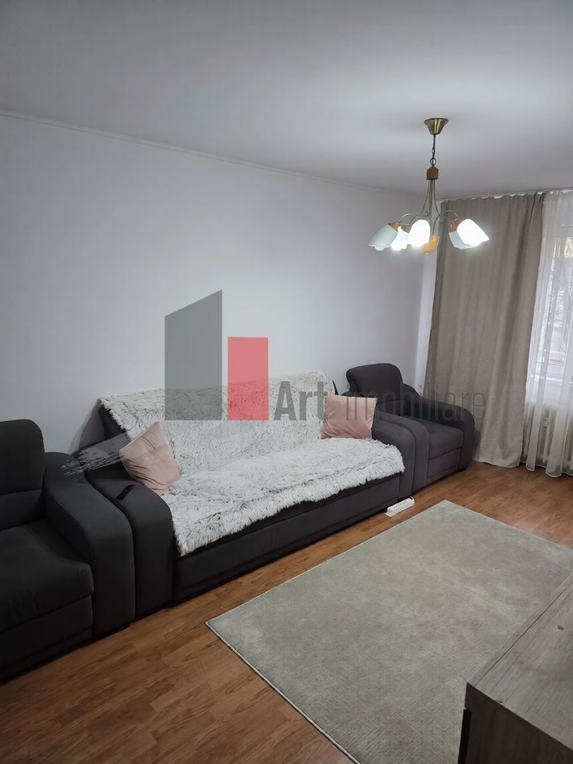 0% Comision, Apartament de vanzare 3 camere, et 2/8, Aparatorii Patriei - Poză 1
