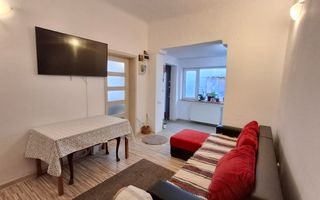 Casa de vanzare 3 camere Zona  Timpuri Noi - Poză 2