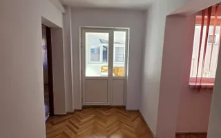 CASA  DE ÎNCHIRIAT 3 CAMERE IDEALA PENTRU SEDIU FIRMA SAU LOCUINTA - Poză 15
