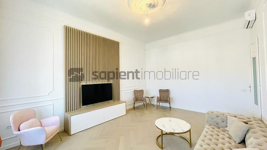 Sapient | Apartament modern cu vedere spre Piața Unirii - Poză 3