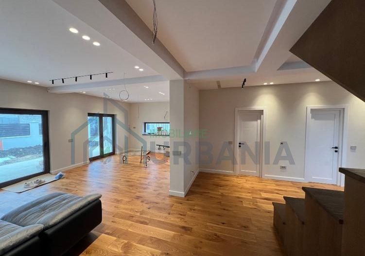 # vinde CASA în zona Breazu, la 5 minute de Copou!!! - Poză 2