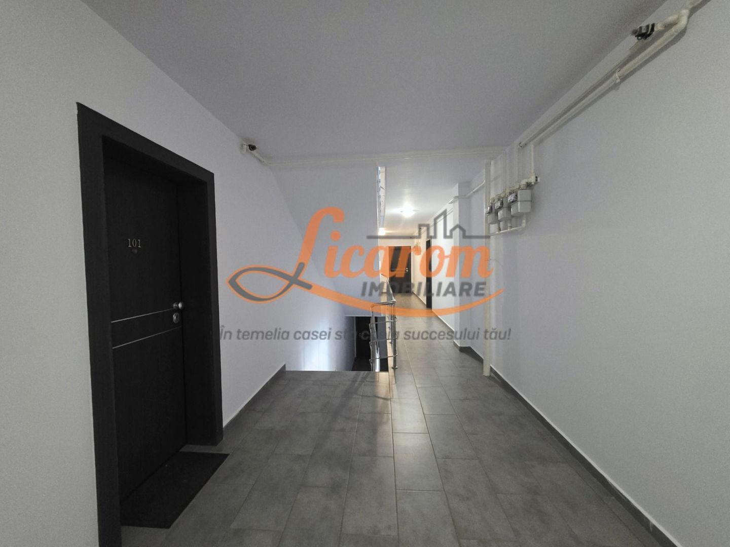 Apartament 2 camere, mobilat, lift, parcare, animale,Cristian BV - Poză 13